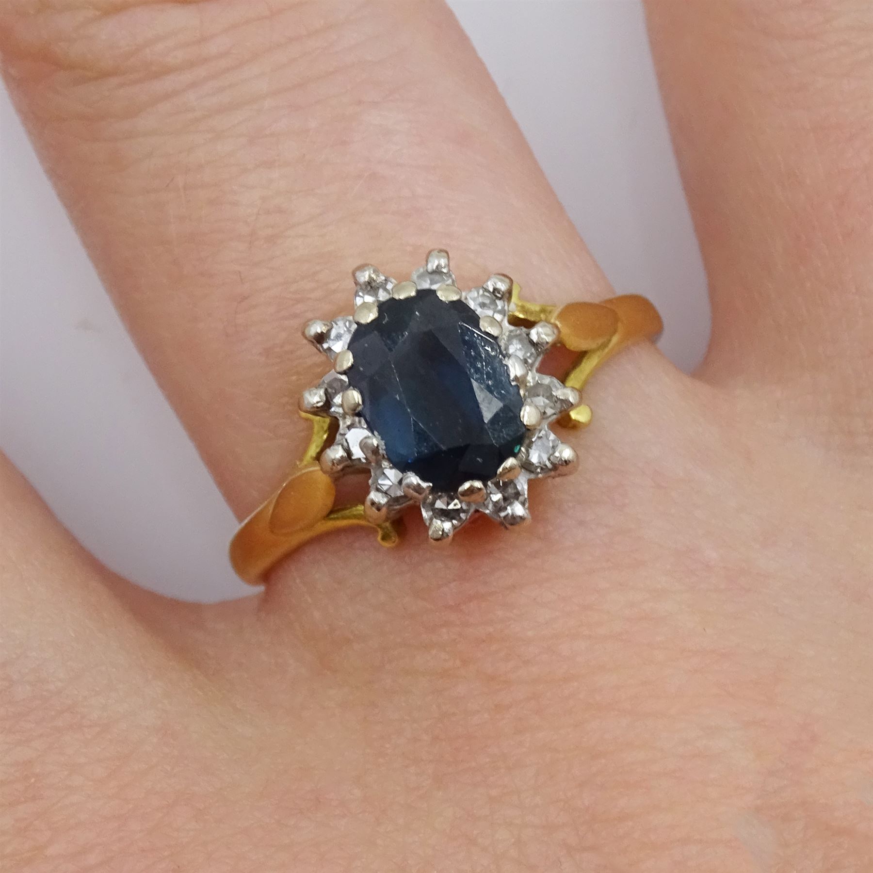 Silver and marcasite racehorse brooch, silver trotting horse makers mark HG, London 1995, four other silver horse brooches, all stamped and one other