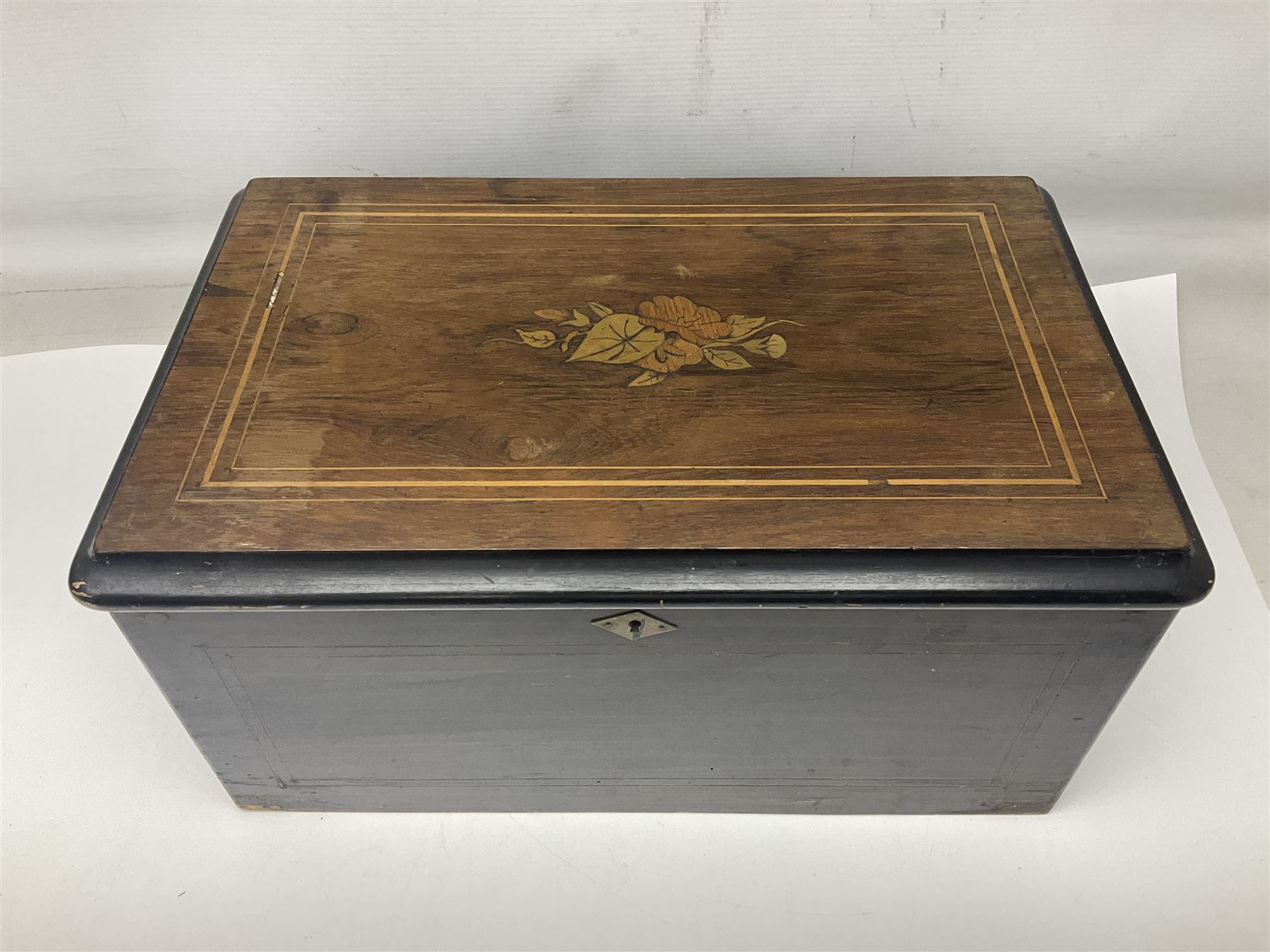 Swiss - Three 19th-century cylinder music boxes suitable for spares or repair.