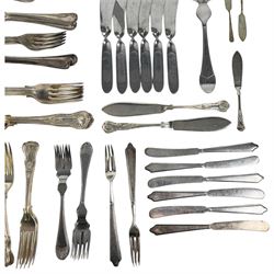 Silver plated cutlery, including Kings pattern cutlery, Voluto fish servers, ladle, etc