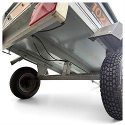 Erde - 102 classic trailer 