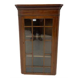 Edwardian mahogany wall hanging corner display cabinet, projecting dentil cornice over astragal glazed door (W56cm, H93cm), and an Edwardian mahogany nest of three tables (46cm x 36cm, H60cm)