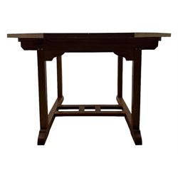 Extendable garden table, octagonal slatted top with central hinged folding leaf, on straight rectangular supports connected by double stretcher