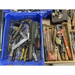 Very large quantity of vintage tools to include Osborn cobalt drill bits, Clarkson 20mm HSS end mill, chisels, saws etc