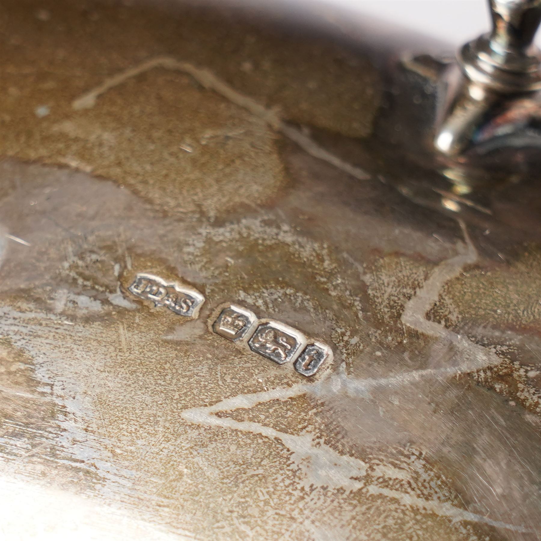 Edwardian silver oval bowl with gadrooned edge and on four paw feet W20cm Sheffield 1901 Maker James Dixon & Sons