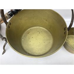 Jam pan, bed pan and other metalware 