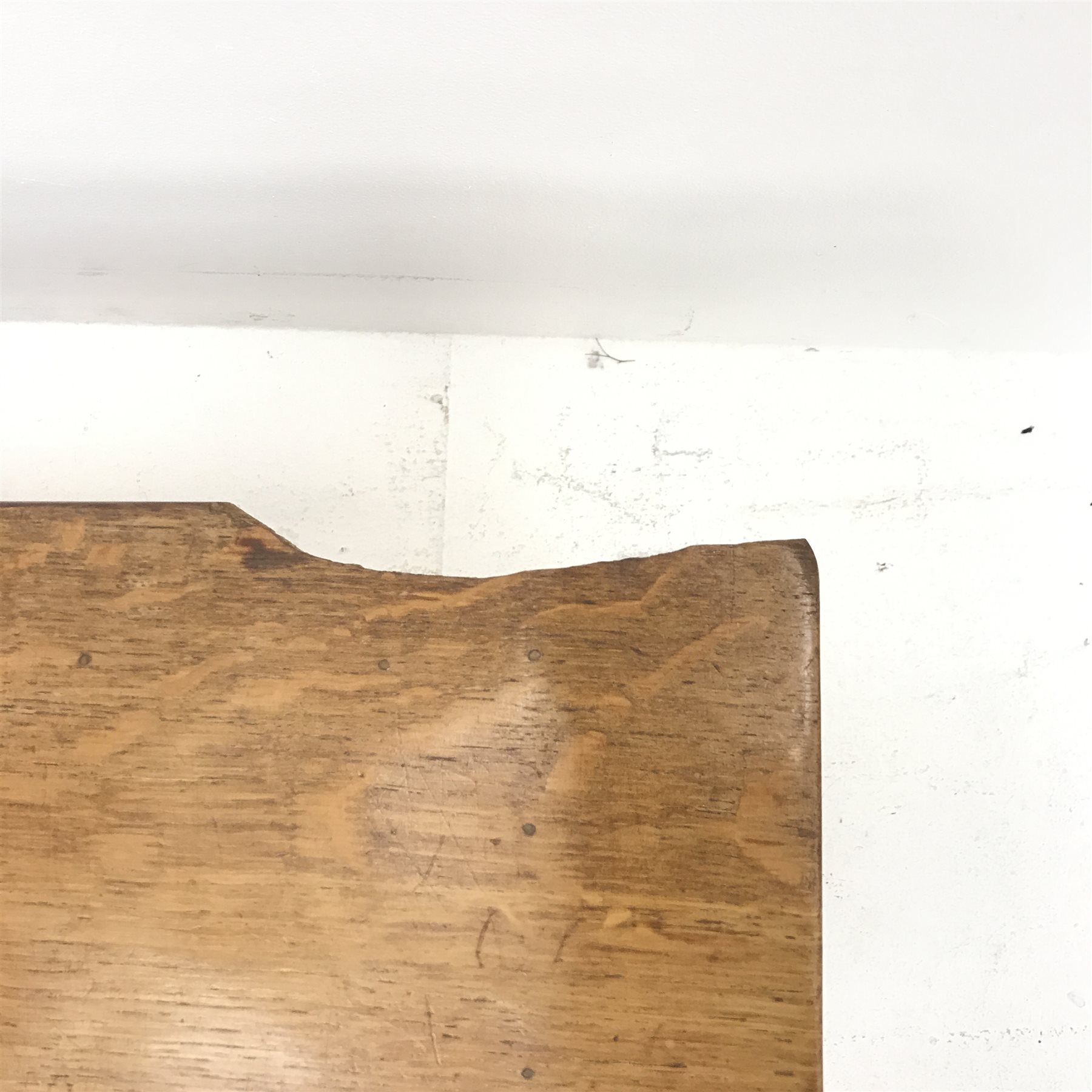 Mouseman oak rectangular coffee table by Robert Thompson of Kilburn, W83cm, H40cm, D37cm