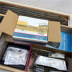 Power Units and controllers including NCE Power Cab complete DCC Starter Set, Graham Farish Powerbox 0192, Radio Shack Foreign to US Voltage Converter, Kadee Electrical Uncoupler, switch motors etc, all boxed; and quantity of Peco and other HO/00 track, points, turnouts etc