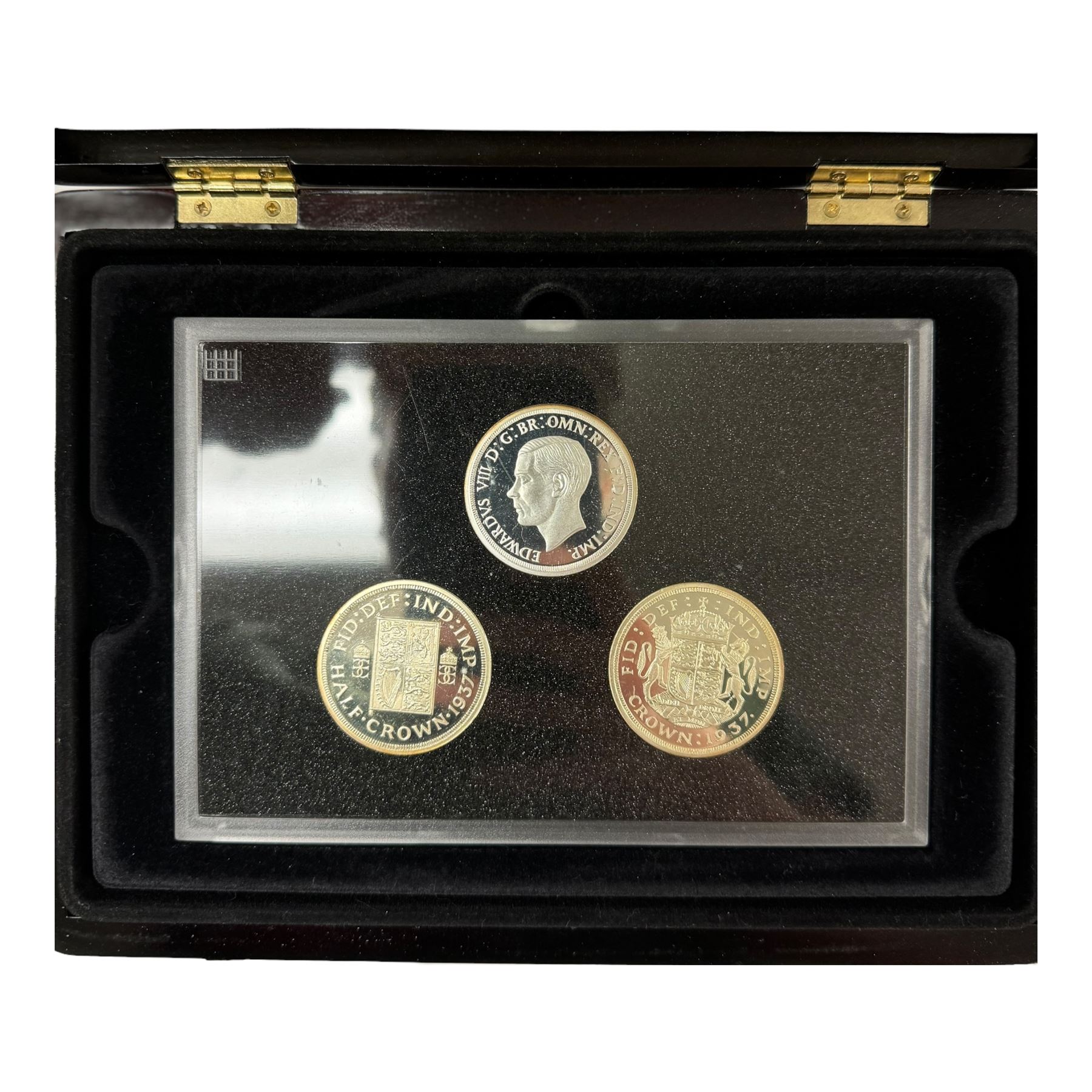 Mostly commemorative coins, medallions and fantasy coinage, including various 'Sainsbury's Makers of the Millennium' medal collection folders containing various medallions, The Toer Mint commemorative four medallion set in fitted case, Queen Elizabeth II 1982 silver proof piedfort twenty pence coin cased with certificate, various part filled The London Mint office folders etc