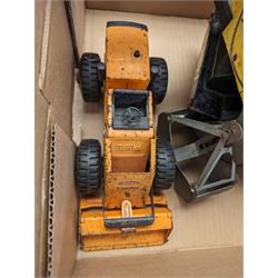 Tonka Mighty Claw Crane, together with another Tonka Loader, and a collection of loose lego