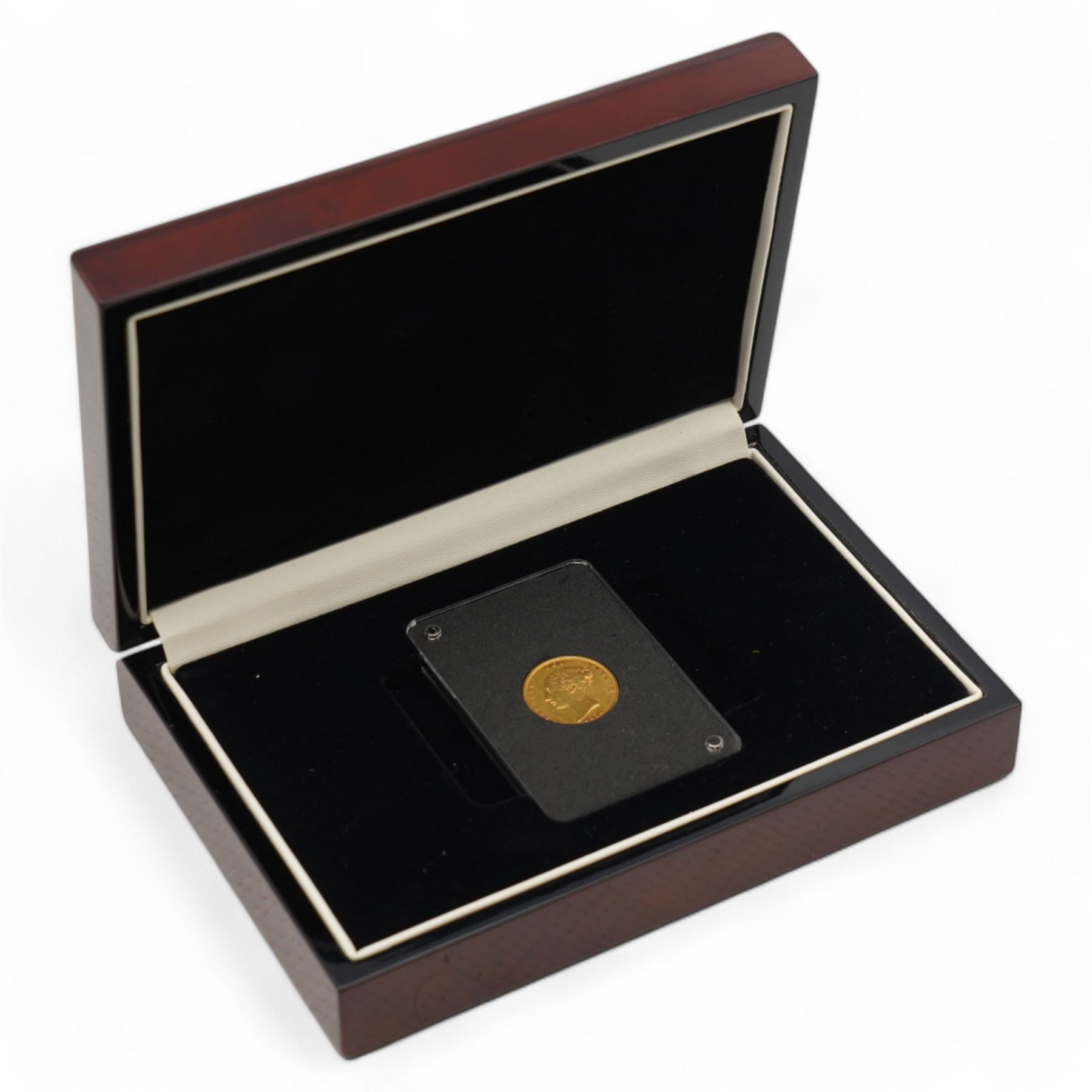 Queen Victoria 1875 gold half sovereign coin