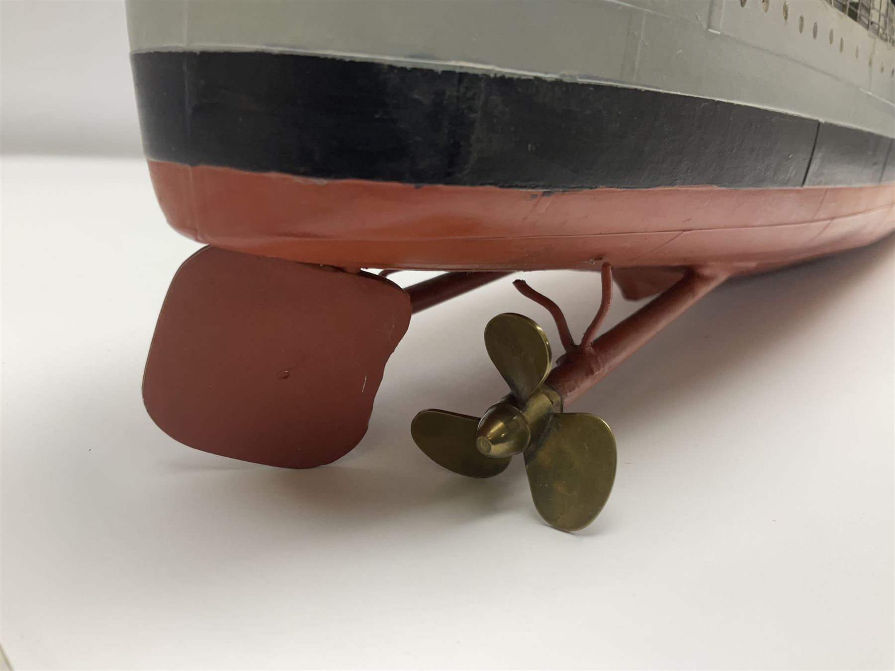 Model of the WWII K-Class Destroyer HMS Kelly, fitted with remote control equipment, untested (no controller), approximately L110cm