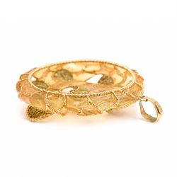 18ct gold plique-à-jour circular pendant, yellow and gold glitter plique-à-jour decoration, some raised within a beaded and rope twist framework, stamped 750