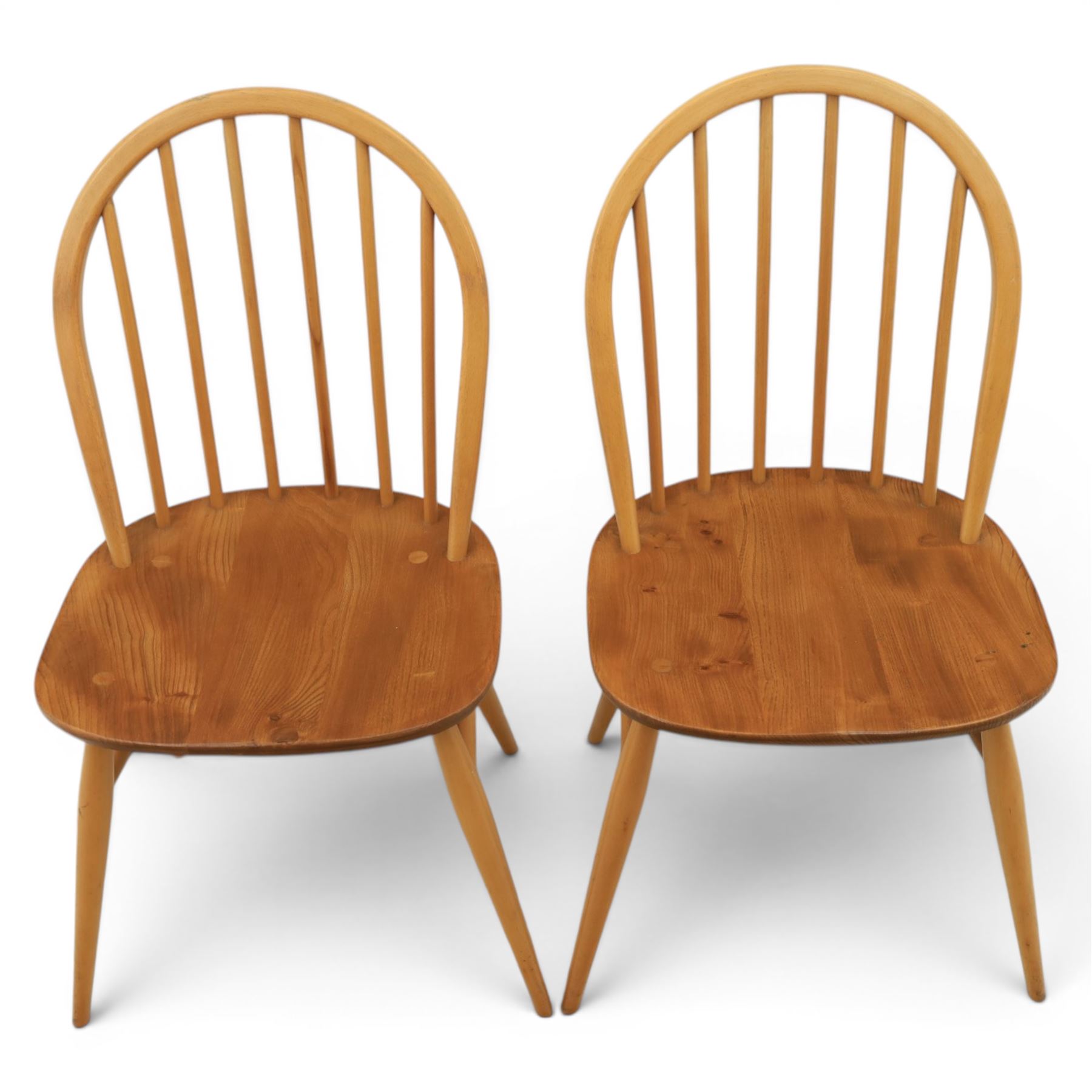 Ercol - set of four light elm chairs, comprising two 'Quakers' and two 'Windsor' chairs