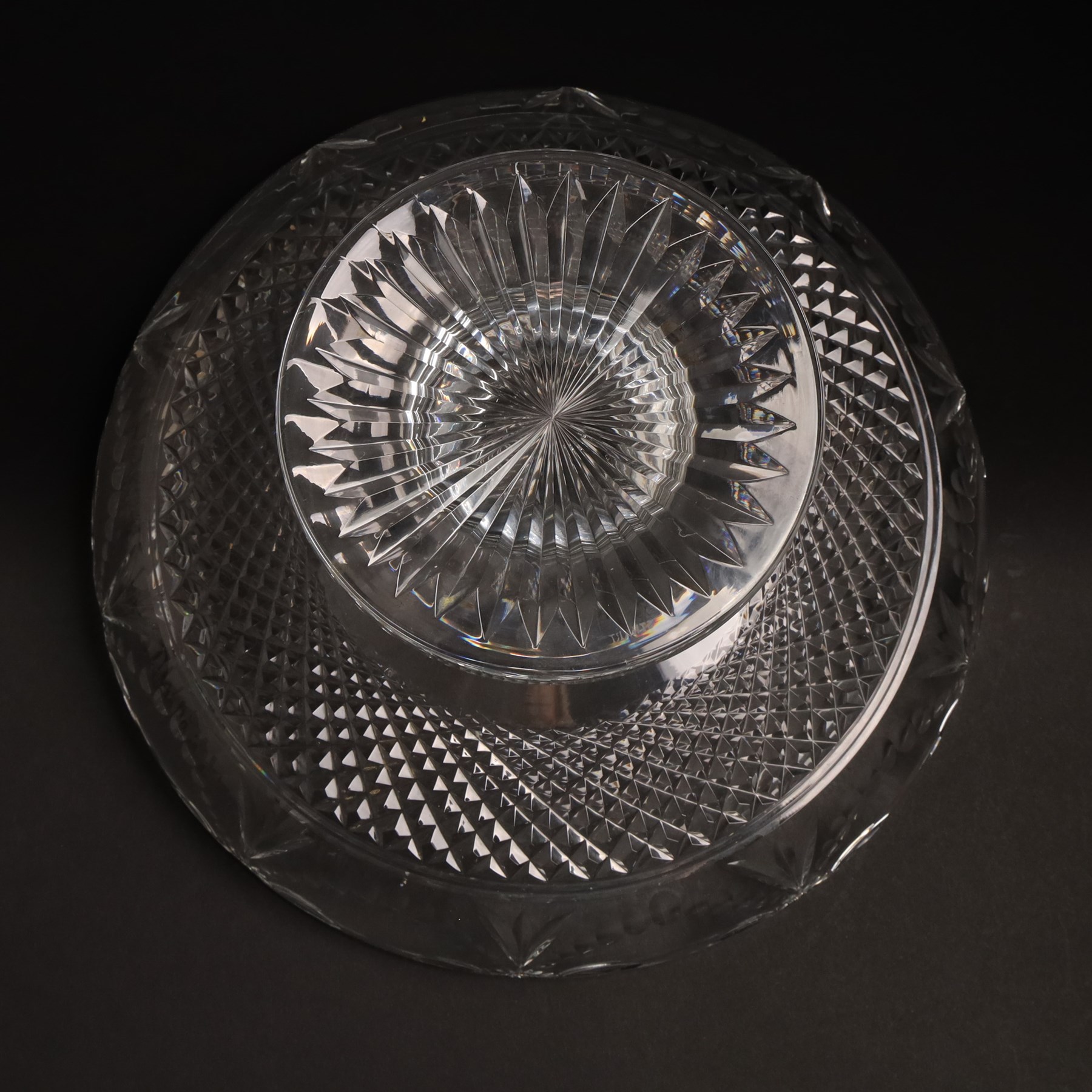 Stuart Crystal Beaconsfield pattern fruit bowl on pedestal foot 30cm