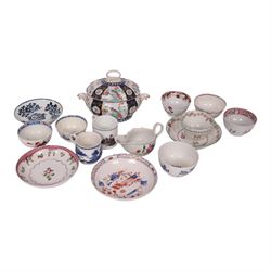 Collection 18th century and later English porcelain, including Worcester tea bowl in canno...