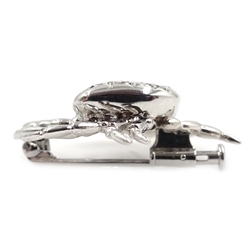  18ct white gold diamond set crab brooch, hallmarked  