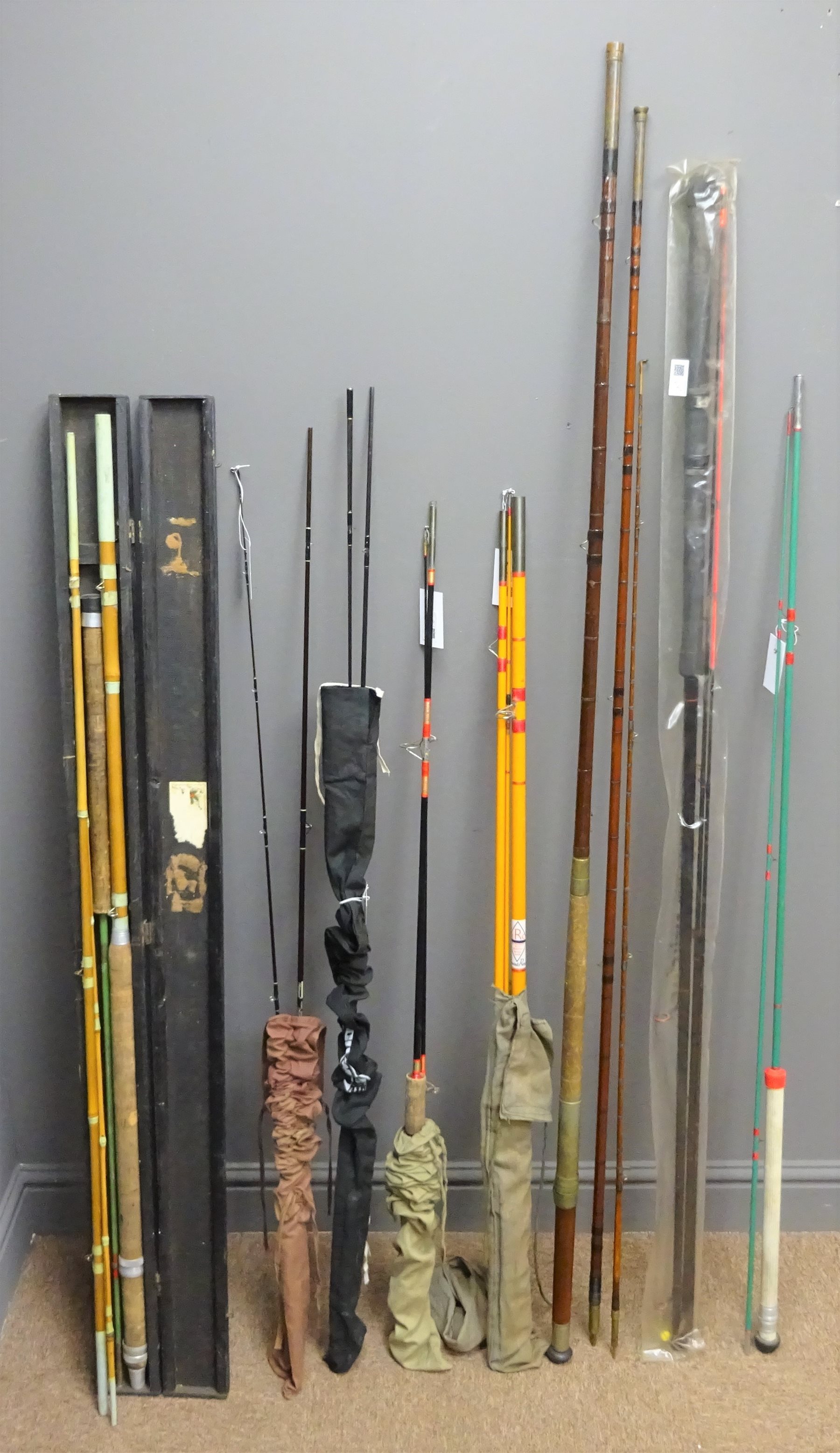 Shakespeare Sigma graphite Trout fly rod, Olympic carbon trout rod, D. Gray  & Co. greenheart Salmon rod, Silstar Ledger/Quiver rod and four various fishing  rods (7) - Antiques & Interiors