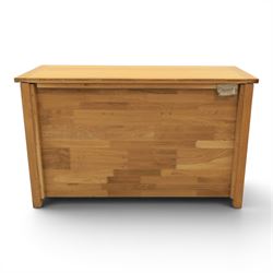 Solid oak chest of drawers, three over four drawers with metal pulls 
