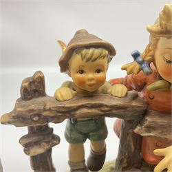 Large Hummel figure group by Goebel, Troublemaker, from the moments in time collection, limited edition 1985/5000, H19cm