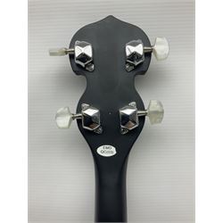 Stagg 5-string banjo L97.5cm; in soft carrying case