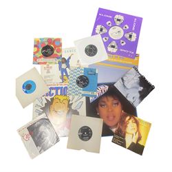 Large collection of vinyl records, mainly 7
