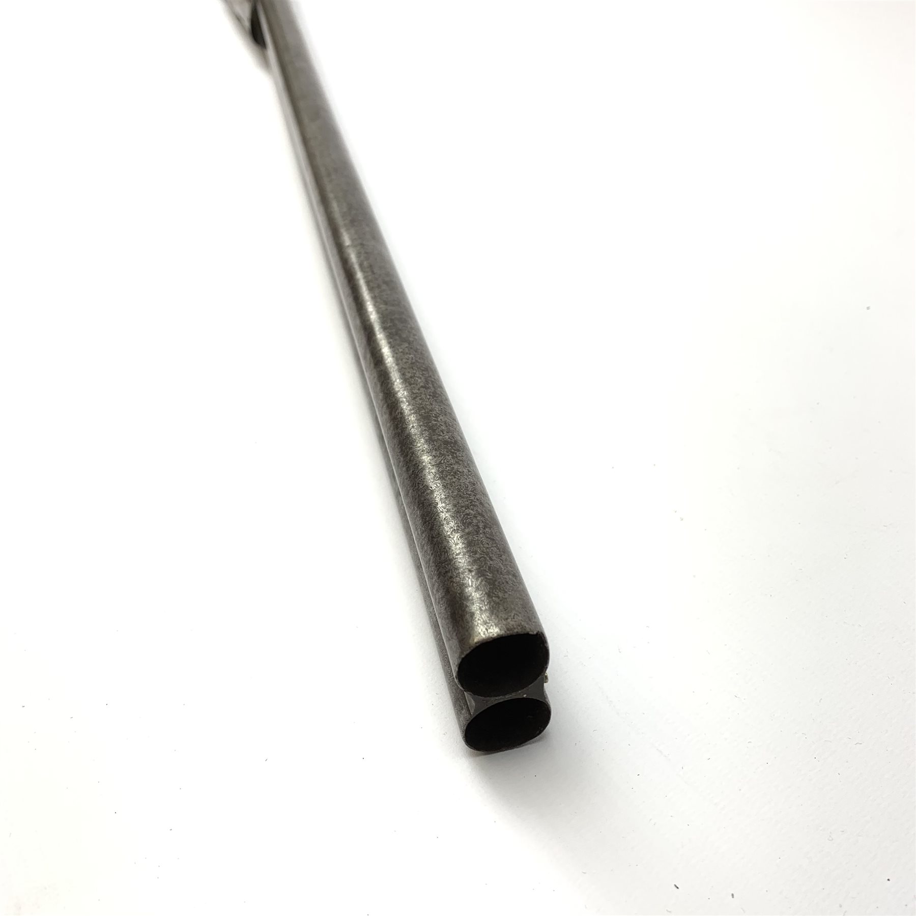 19th century David R. Hodgson (? of Louth) 12-bore side-by-side double barrel hammer shotgun with screw under lever opening and patent action, walnut stock and 76cm damascus barrels, L119cm overall SHOTGUN CERTIFICATE REQUIRED