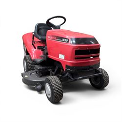 Honda 2218 hydrostatic petrol ride on lawn mower, GXV310 V-Twin, 18hp, 418 hours