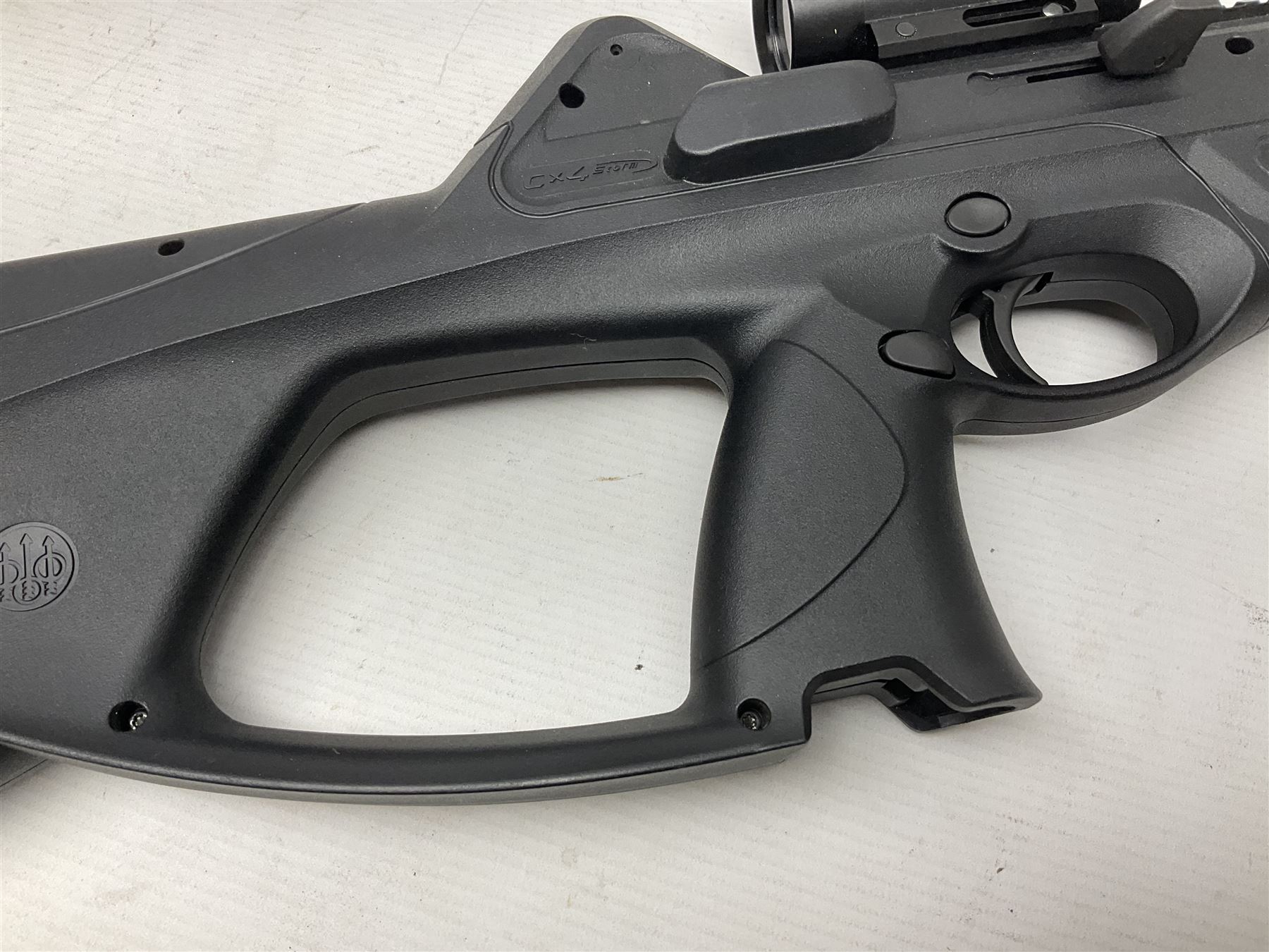 Beretta Cx4 Storm .177 CO2 rifle with Hawke Red Dot 30 scope L78cm; in fitted hard carrying case with two magazines and 88g cylinder; NB: AGE RESTRICTIONS APPLY TO THE PURCHASE OF AIR WEAPONS.