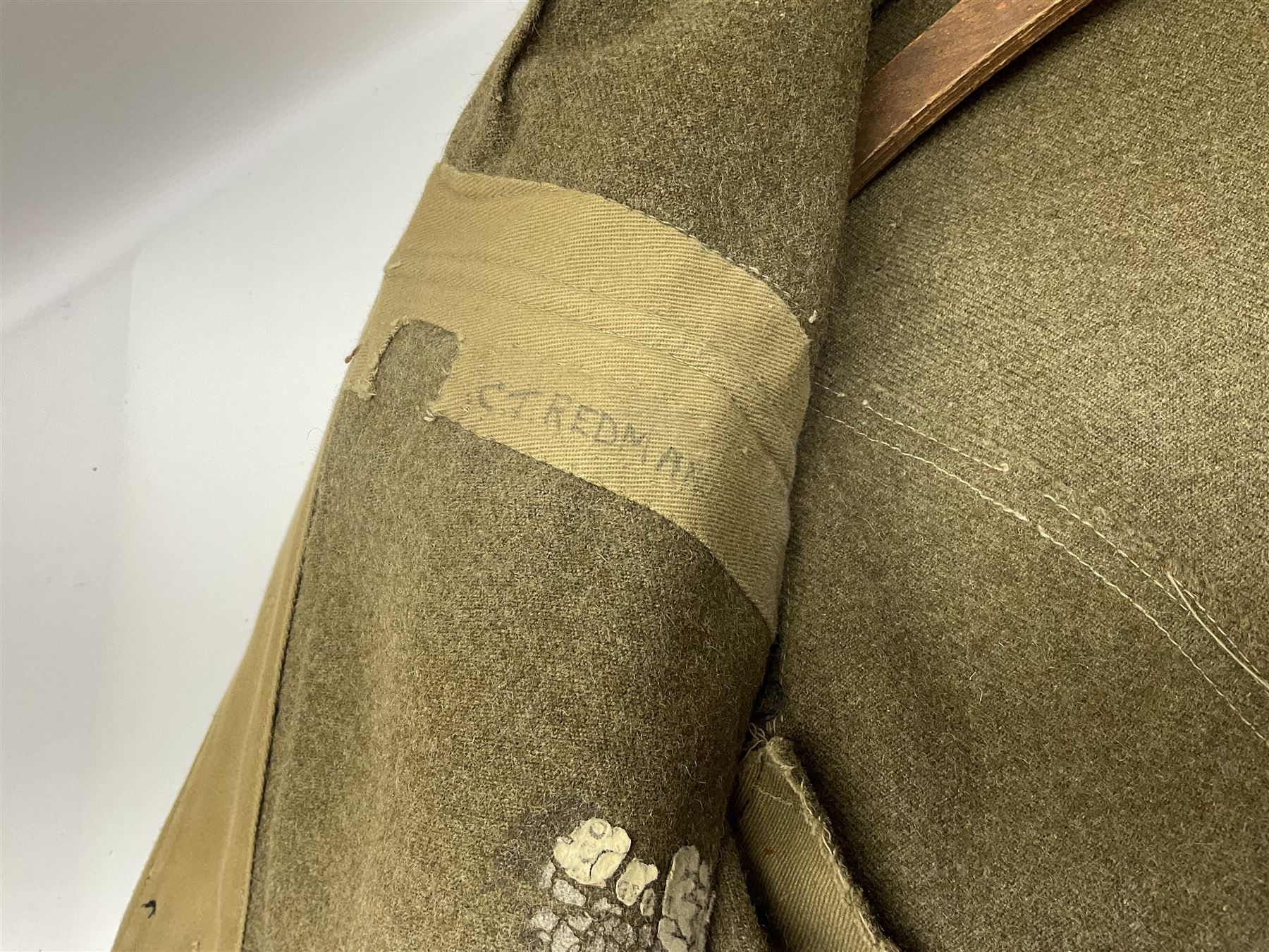 British M22 khaki tunic for the Hampshire Regiment with WW1 trio ribbon bar