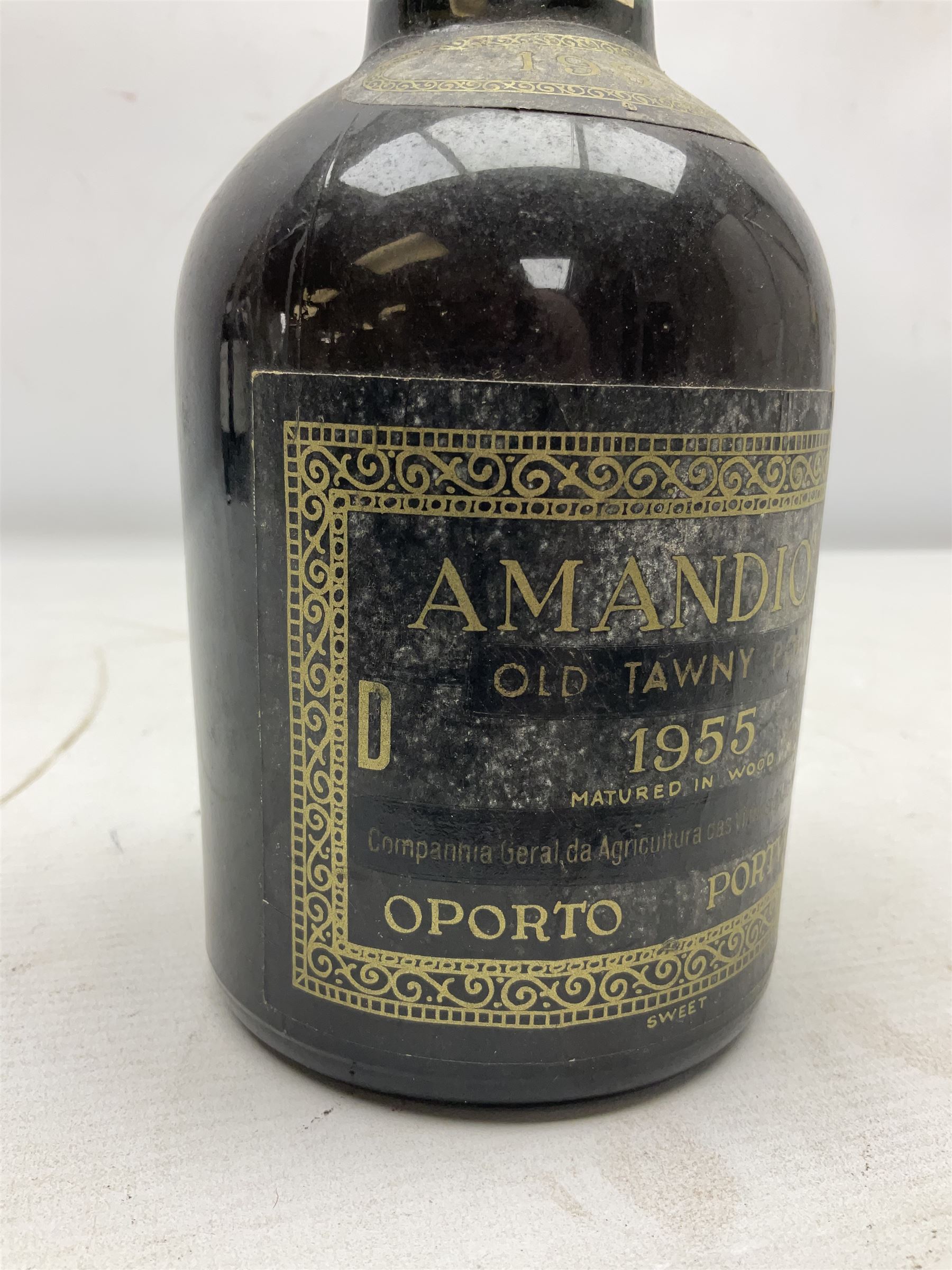 Amandio 1955, tawny port, unknown content and proof