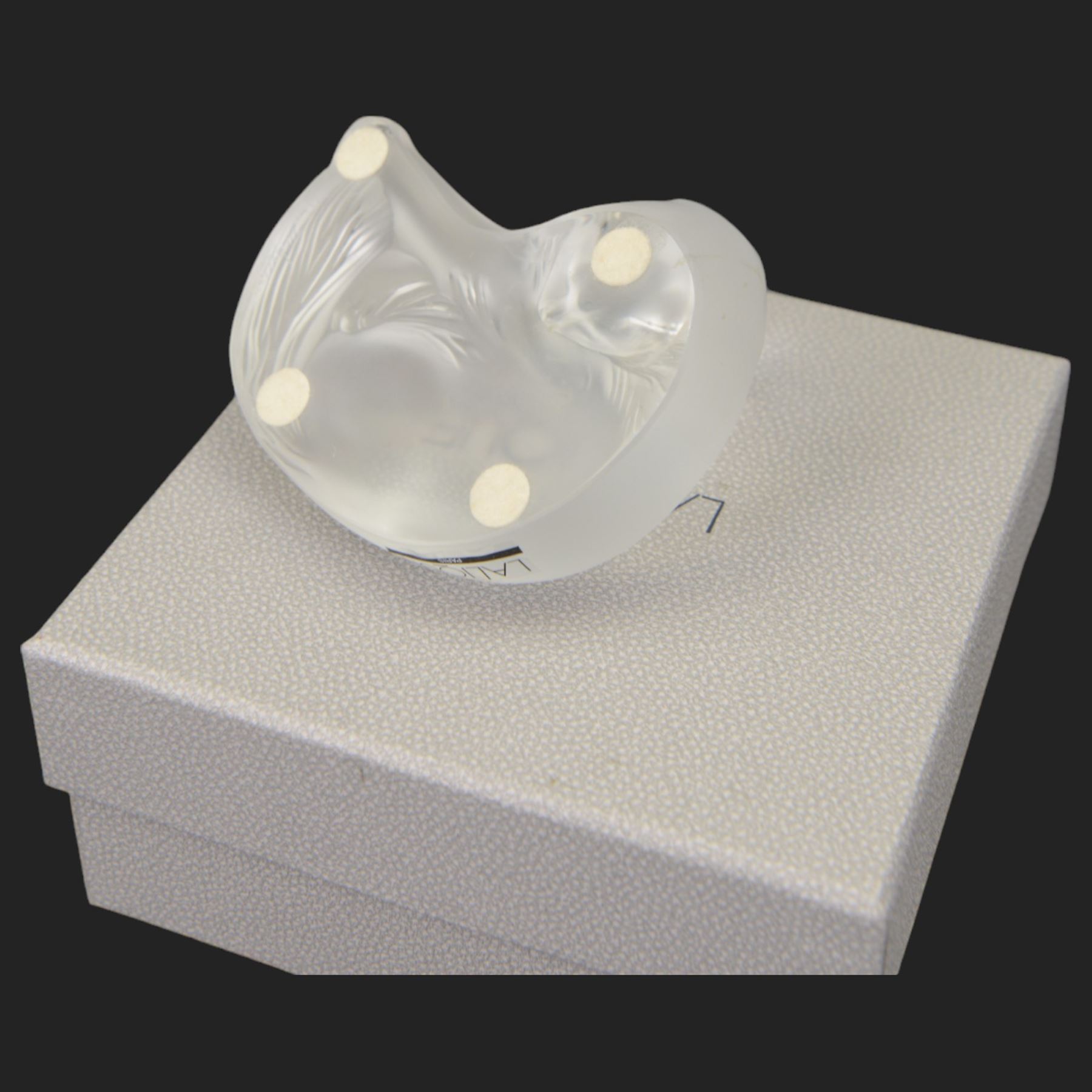 Lalique glass cat in recumbent pose, signed to base, with original box, H3cm