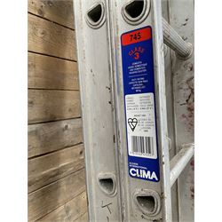 Clima aluminium extending ladders - 4.51m closed, extended 8.40m closed
