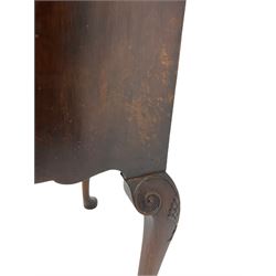 Small early 20th century Queen Anne style bookcase on bureau secretaire, the moulded arched pediment over mirrored door in shaped frame, the bureau fitted with fall front enclosing curved fitted interior, cushion moulded drawer over single drawer, on scroll and shell carved cabriole supports