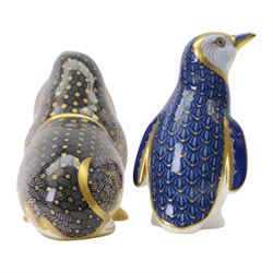 Two Royal Crown Derby paperweights | Ceramics | 148977