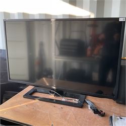 LG 47LW540U 47”  TV with remote  - THIS LOT IS TO BE COLLECTED BY APPOINTMENT FROM DUGGLEBY STORAGE, GREAT HILL, EASTFIELD, SCARBOROUGH, YO11 3TX