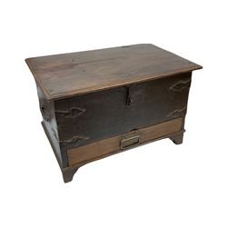 Hardwood mule chest, hinged lid above single drawer
