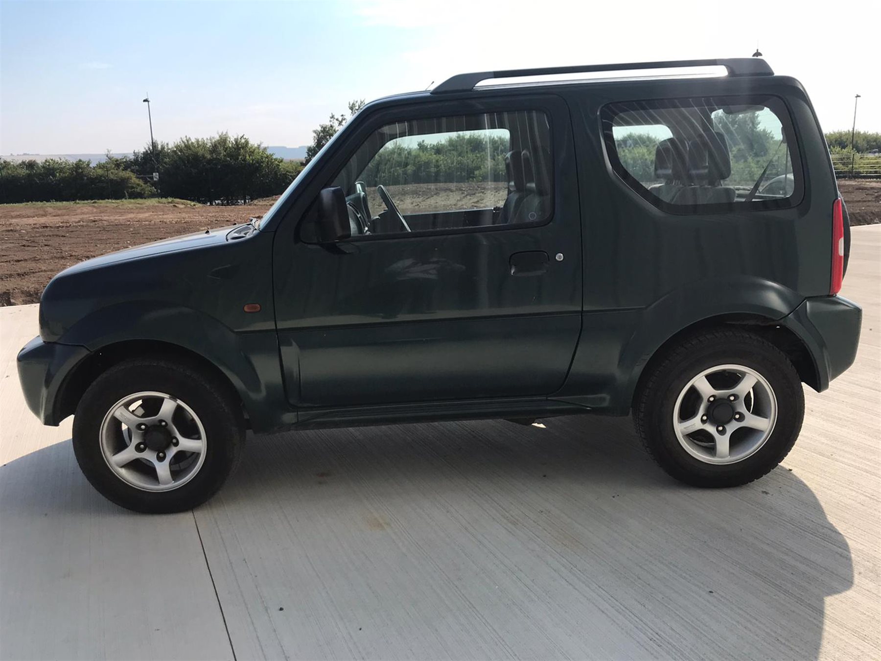 2001 Suzuki Jimny 1.3 JLX 3dr. Petrol, Manual, 4 Wheel Drive. Only 66571 miles, 4 seats. From a local estate. One key, no log book present