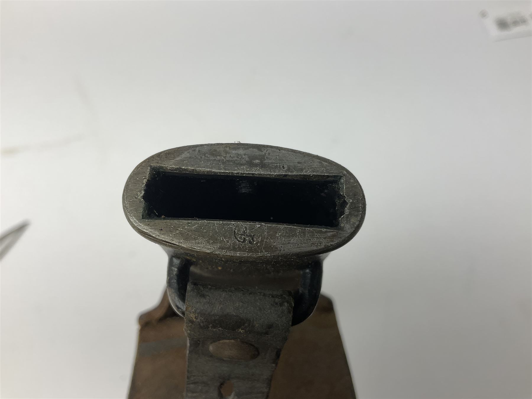 British Enfield 1907 model SMLE bayonet, with 43cm fullered steel blade and metal mounted leather scabbard L58cm overall; and Schmidt-Rubin Model 1918 bayonet the 30cm steel blade marked Elsener Schwyz No.579722; in steel scabbard with leather frog marked G. Bertolini Sellaio Vira/G.Tic 79 L45cm overall (2)