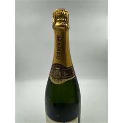 Mixed champagne; Chateau D'ay Ayala & Co 1919, Oudinot a Epernay, Antoine de Clevecy and Lanson Black Label, various contents and proof (4)