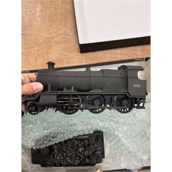 Acorn & Mercian O gauge kit built model Class 63XX GWR Mogul with tender, no. 6377, together with Class 77XX GWR saddle tank, no. 7736 (2)