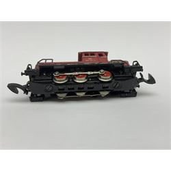 Marklin mini-club 'Z' gauge - DB Diesel Co-Co type locomotive; DB 0-6-0 Rangierlok type shuttle locomotive probably no.8864; and another DB 0-6-0 locomotive probably no.8800; together with an unmarked DB 4-6-2 tender locomotive and DB 2-6-0 tender locomotive; all unboxed (5)