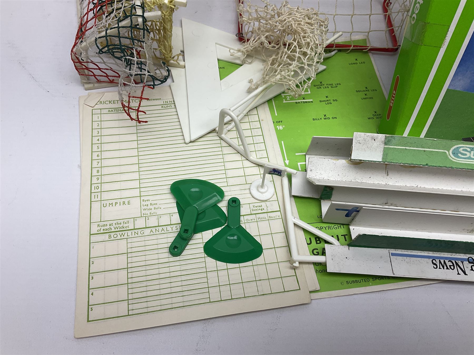 Subbuteo - Club Edition Gift Set, Scoreboard 61158, Outside Broadcast Unit 61208, TV Tower C110, part-set light weight team and further associated figures, accessories etc 