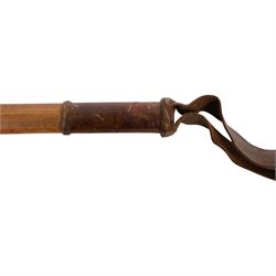 WWI trench club or cosh, with leather strap, L40cm