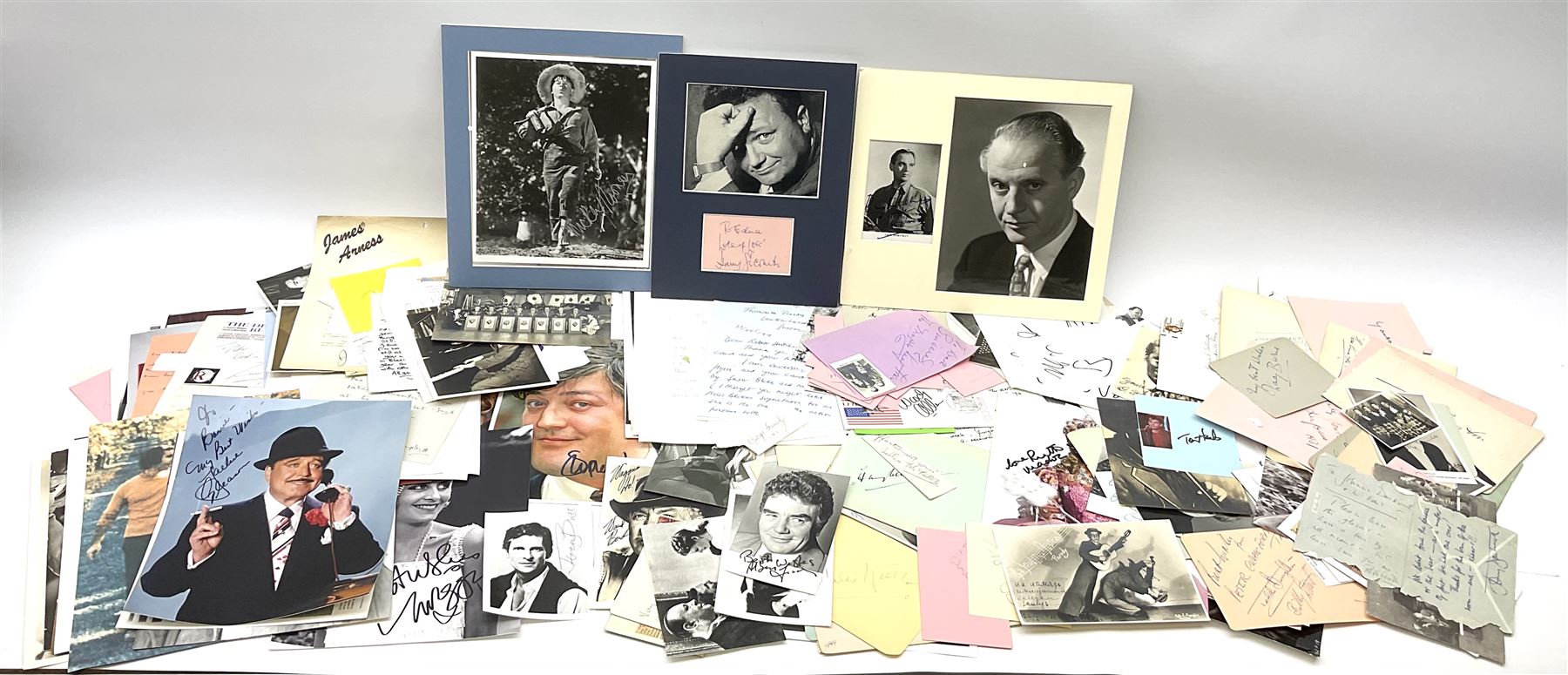 Collection of  autographs, mostly entertainment personalities, including Stephen Fry signed headshot, Billie Piper signed headshot, Red Skelton, Farley Granger, Gerald du Maurier, John Gielgud, Gareth Hunt, Bernard Bresslaw, Mae Clarke, George Formby, George Arliss, Diana Manners, Matheson Lang, Frank Lawton, Evelyn Laye, Ronnie Corbett, Twiggy, Margaret Lockwood, Paul Newman, Leslie Howard, Tony Curtis, Jason Isaacs, Danny Glover, Dick Van Dyke, Robert Donat, Ruth Madoc, Simon Cadell, Spike Milligan etc, approximately 270 in total 