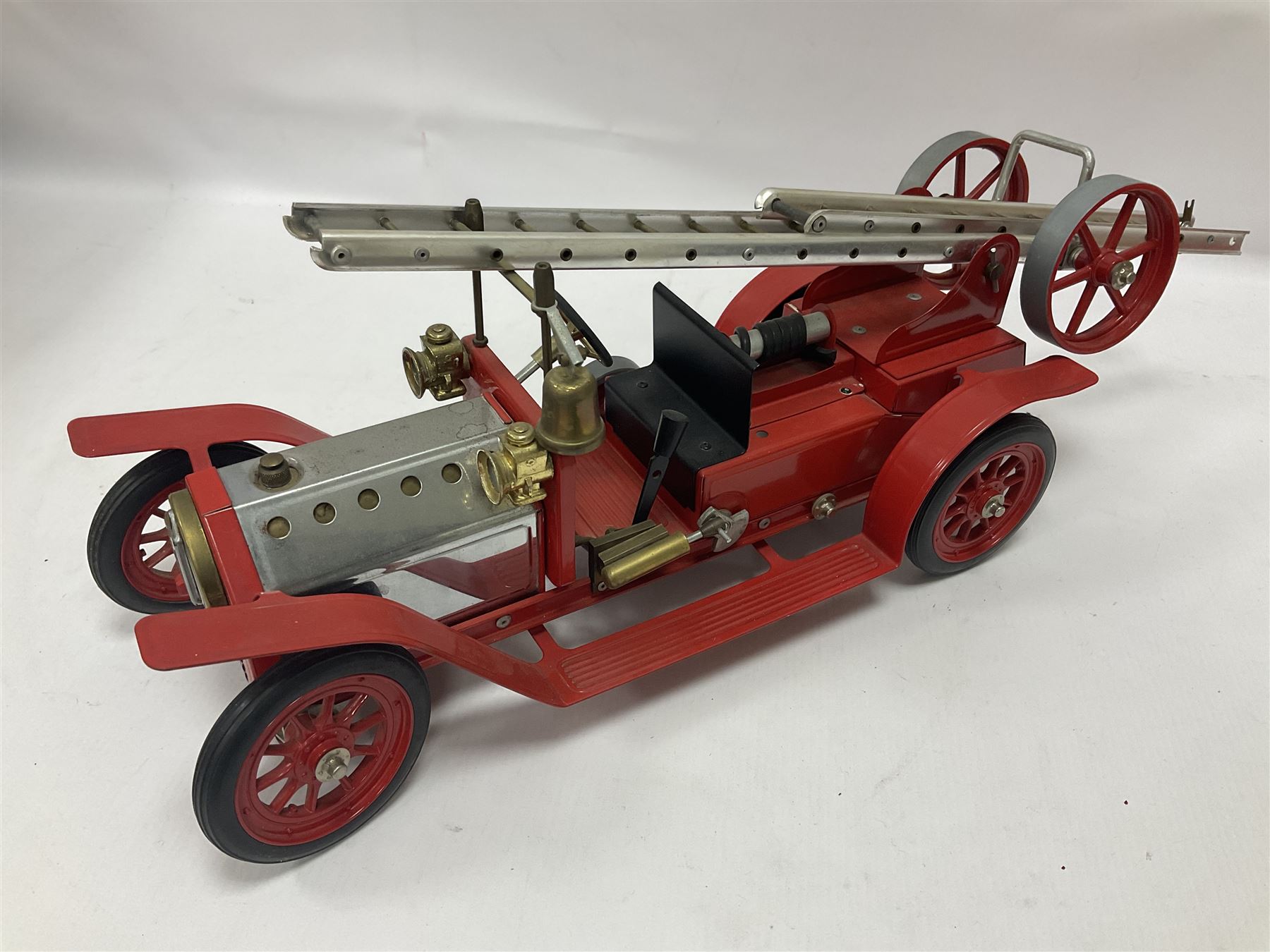 Mamod FE1 ‘Fire Engine’ live steam, in the Edwardian style