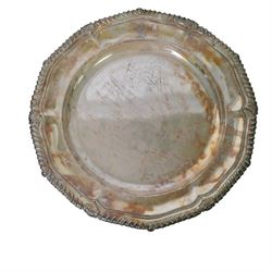 Set of three late 19th century Mappin Brothers silver plated plates, the pie crust rims with oblique gadrooned edge, each engraved with dragon armorial crest, D26cm