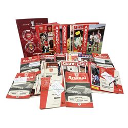 Arsenal F.C. - ninety home programmes 1959/60 - 2015/16