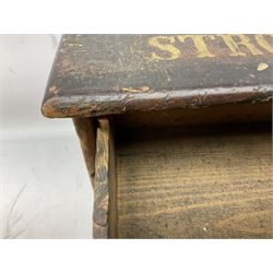 Early 20th Century Dewhurst table top chest, decorated with gilded 'Dewhurst's Sylko Machine Twist Strong Lustrous' lettering above six long drawers with names and numbers of cotton also detailed in gilt, H39cm