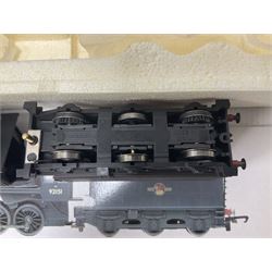 Hornby ‘00’ gauge - three ‘weathered’ locomotives comprising Class 8F 2-8-0 locomotive no.48062 in BR black; Class 9F 2-10-0 locomotive no.92151 in BR black; Class 5MT 4-6-0 locomotive no.44781 in BR black; in original boxes (3) 