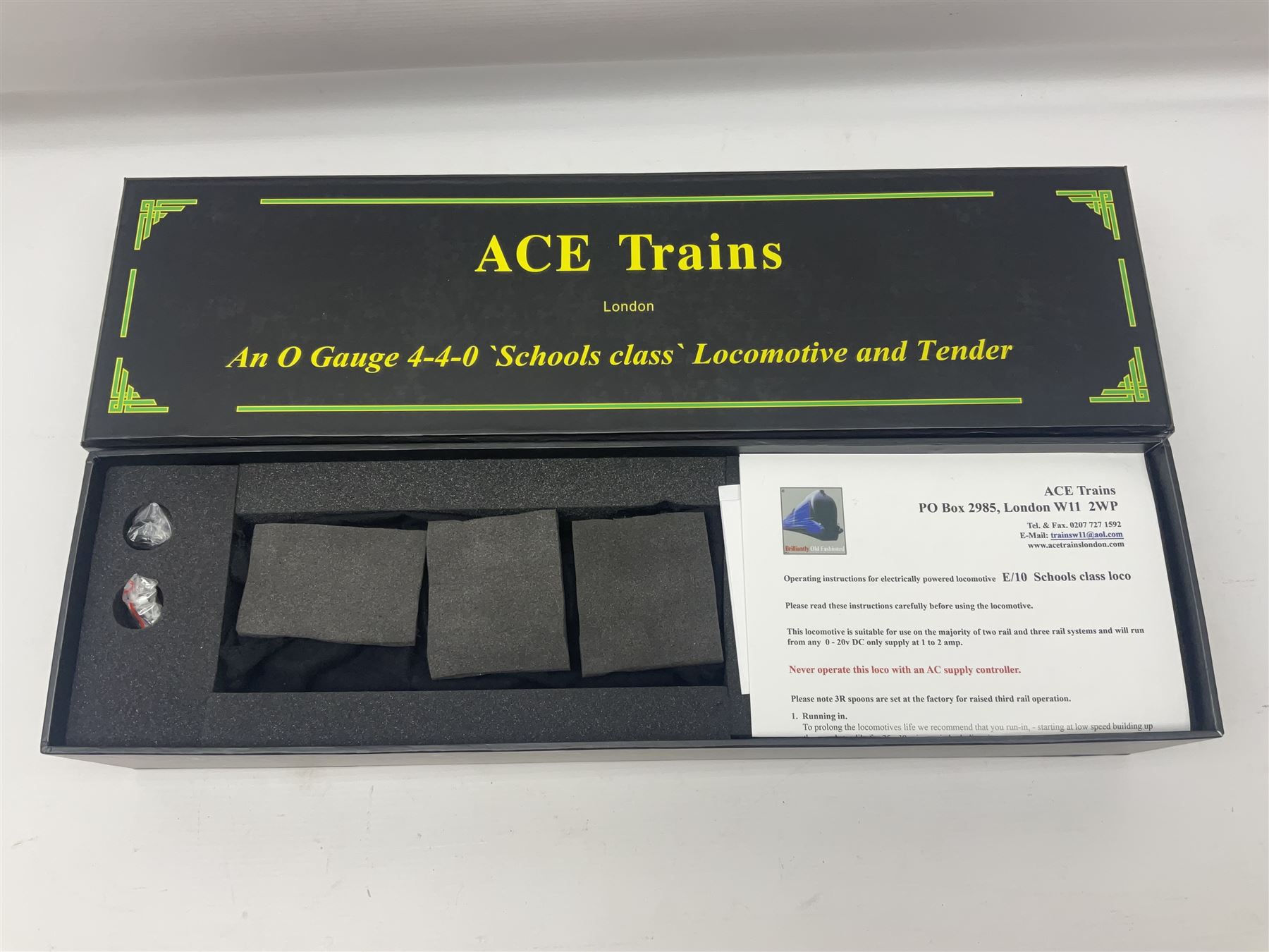 Ace Trains '0' gauge - E/10 Schools Class 4-4-0 locomotive 'Westminster' No.908 and tender in SR Wartime black; boxed with instructions, original packaging and invoice dated 26/09/2012 in outer delivery box